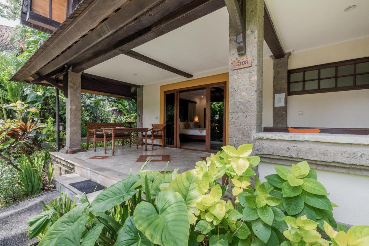 Hotel Vila Lumbung Seminyak Exteriör bild