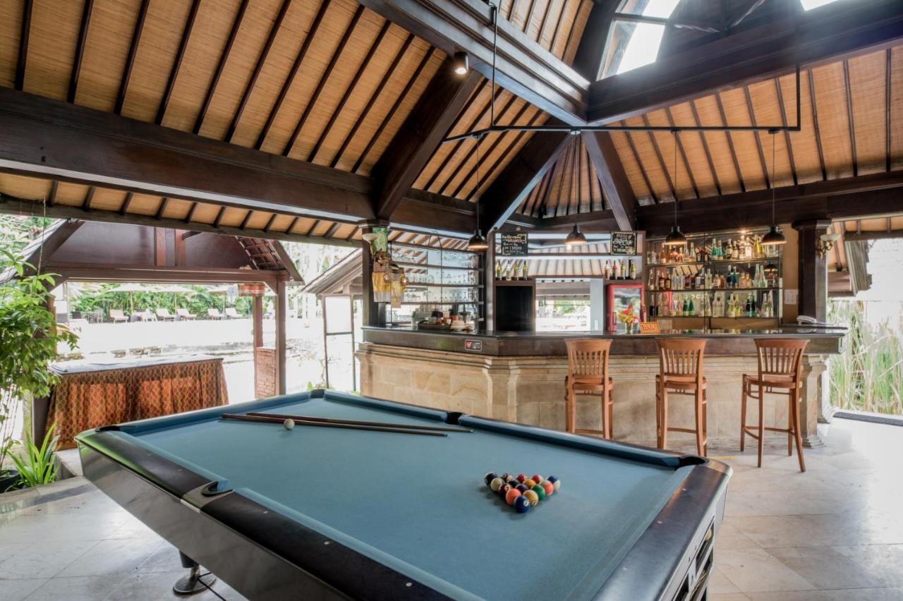 Hotel Vila Lumbung Seminyak Exteriör bild