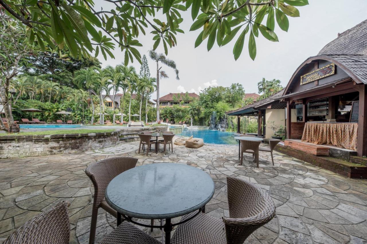 Hotel Vila Lumbung Seminyak Exteriör bild