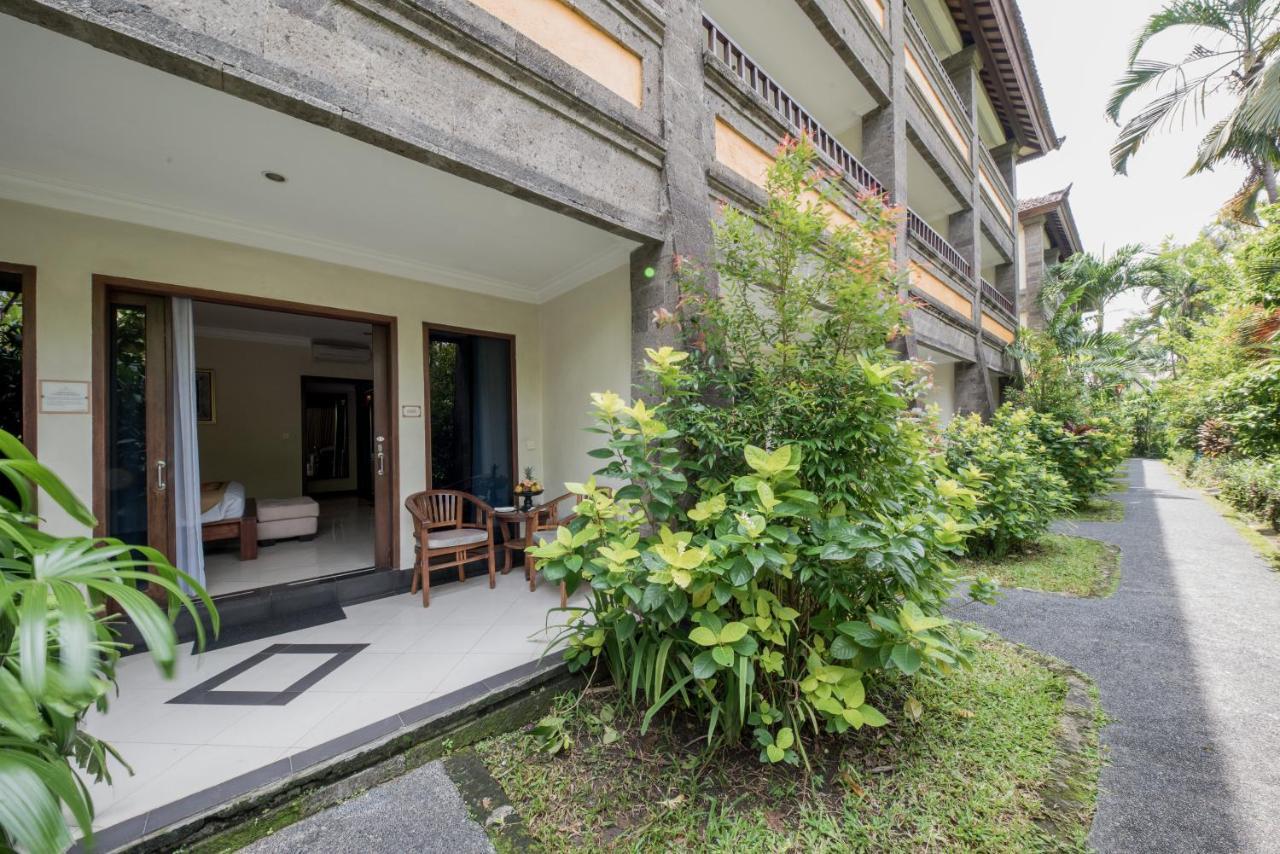 Hotel Vila Lumbung Seminyak Exteriör bild