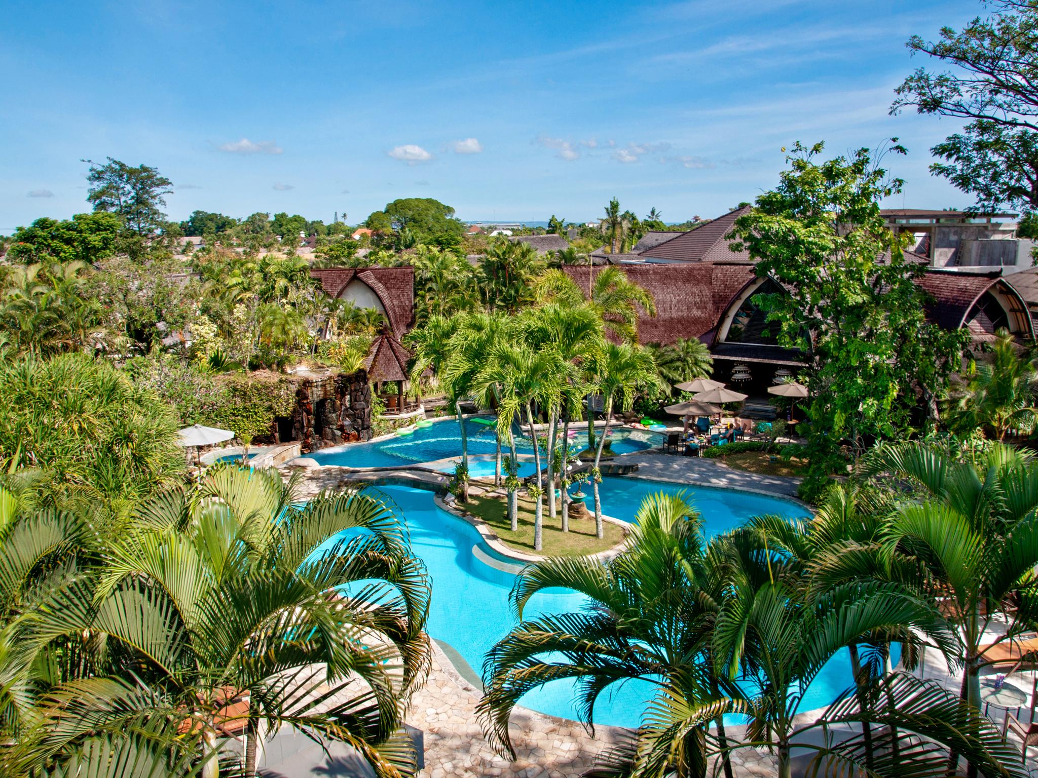 Hotel Vila Lumbung Seminyak Exteriör bild