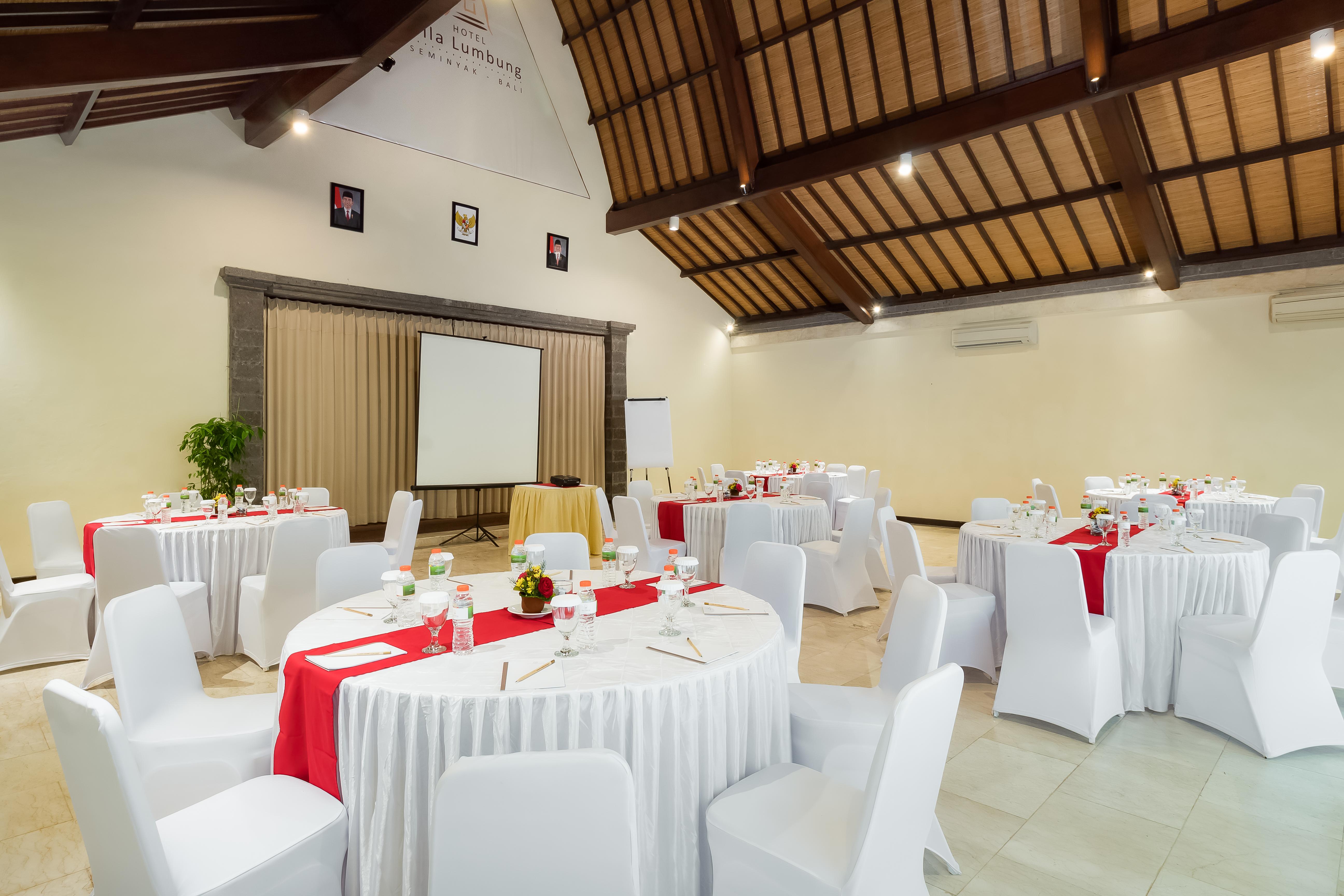 Hotel Vila Lumbung Seminyak Exteriör bild