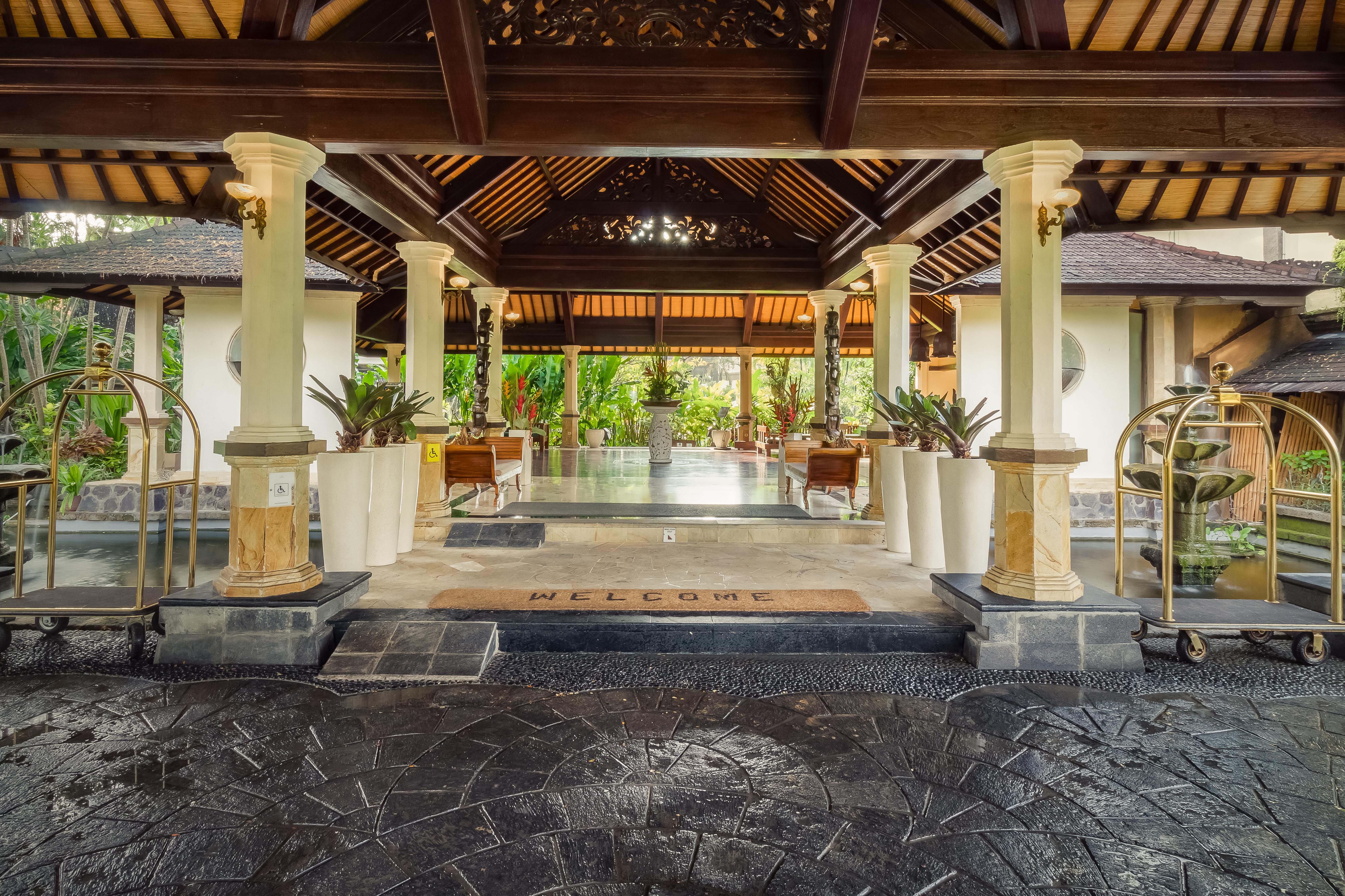 Hotel Vila Lumbung Seminyak Exteriör bild