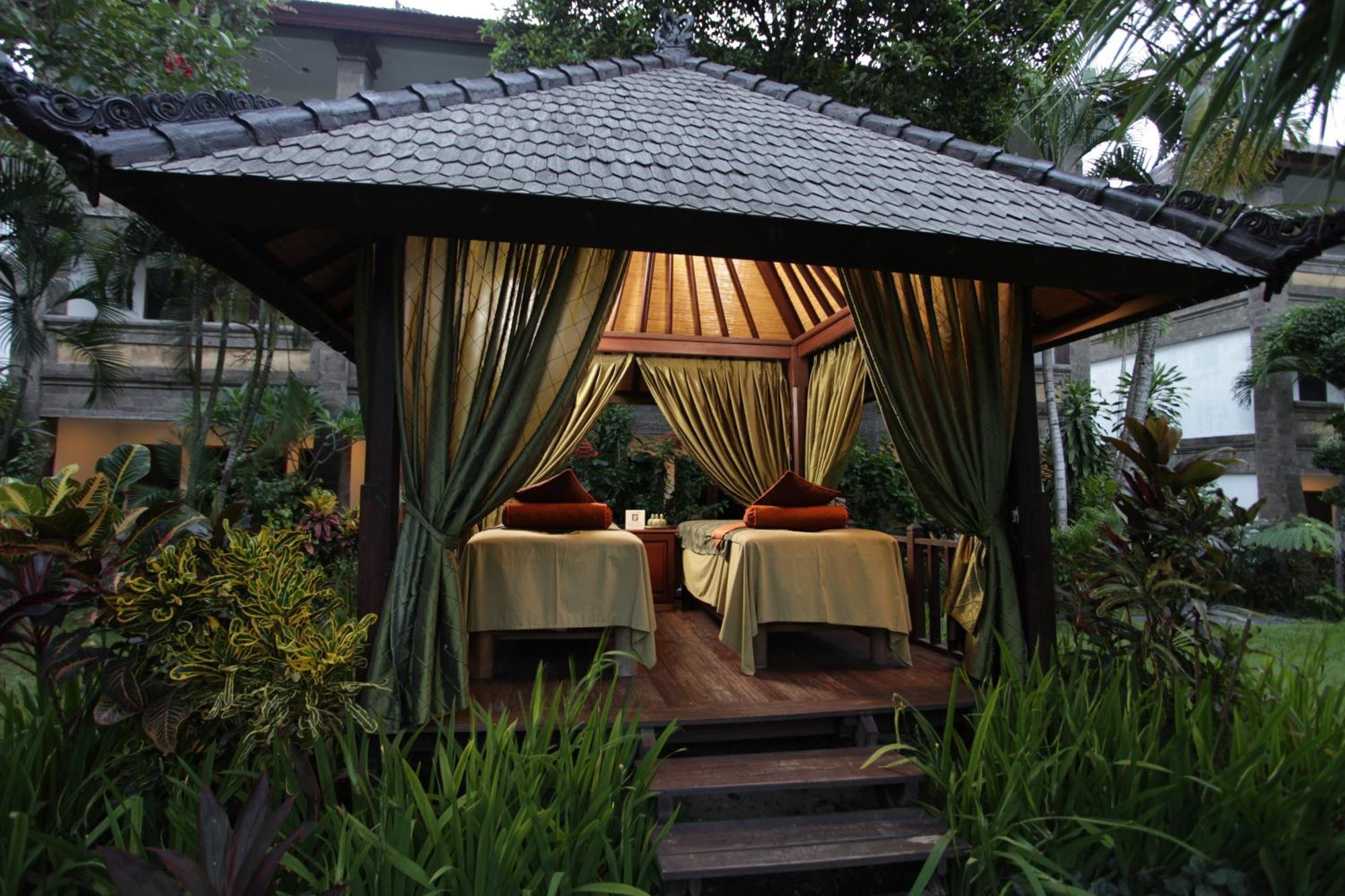 Hotel Vila Lumbung Seminyak Exteriör bild