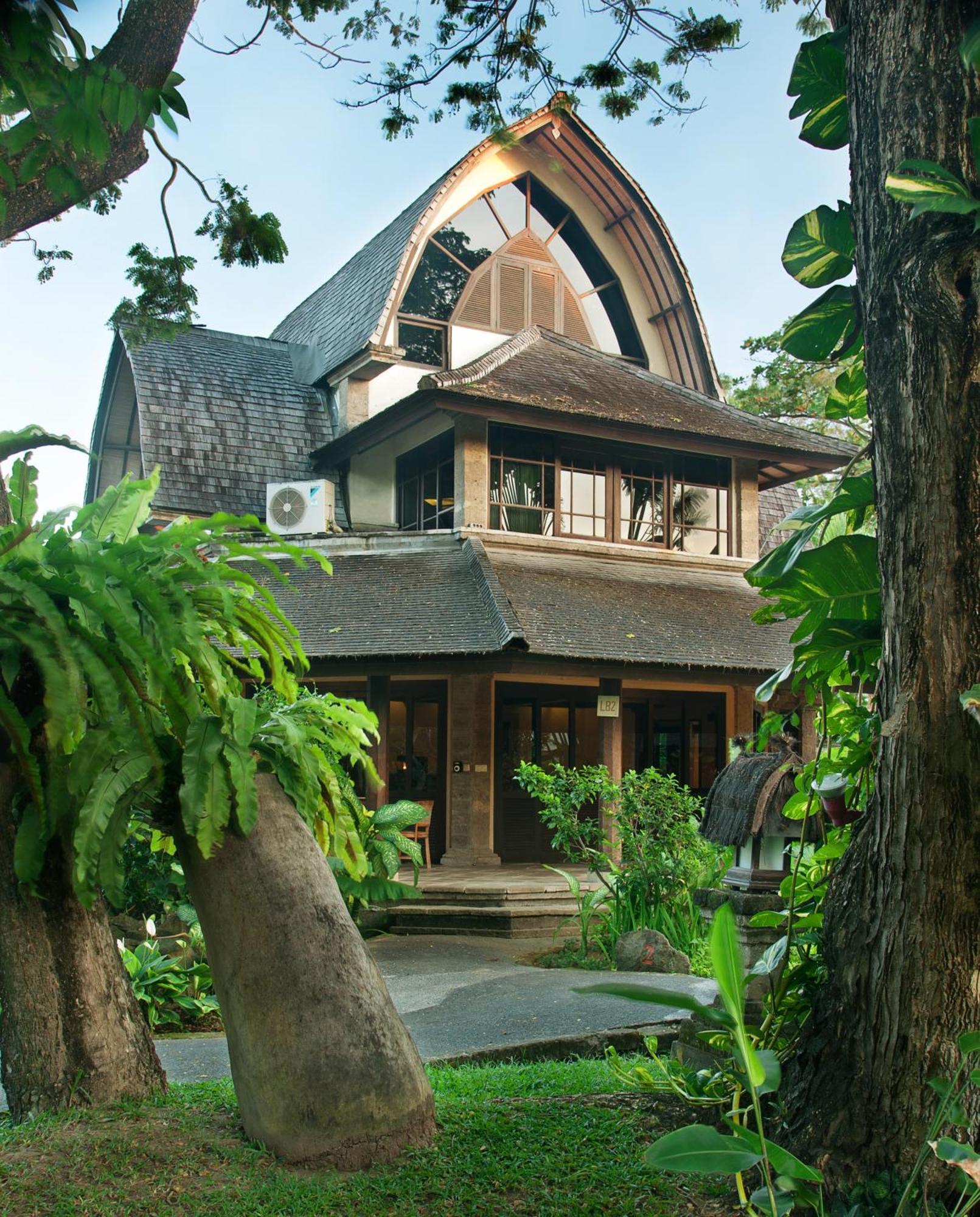 Hotel Vila Lumbung Seminyak Exteriör bild