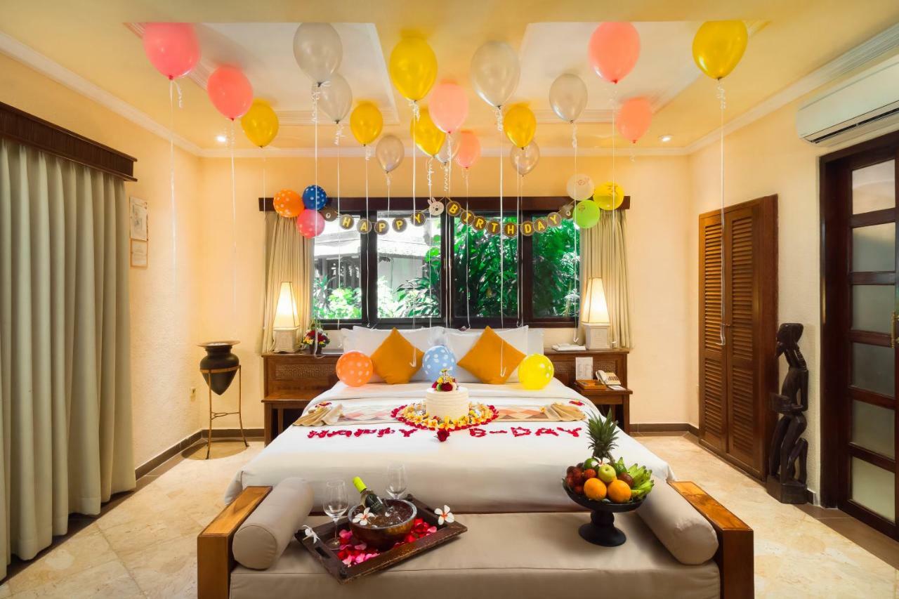 Hotel Vila Lumbung Seminyak Exteriör bild